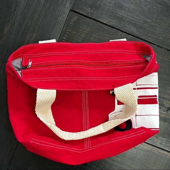 No. 15 Red Bus Tote Bag - Picture 4 of 6
